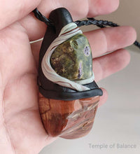 Load image into Gallery viewer, Pendant - Petrified Wood & Serpentine / stitchtite
