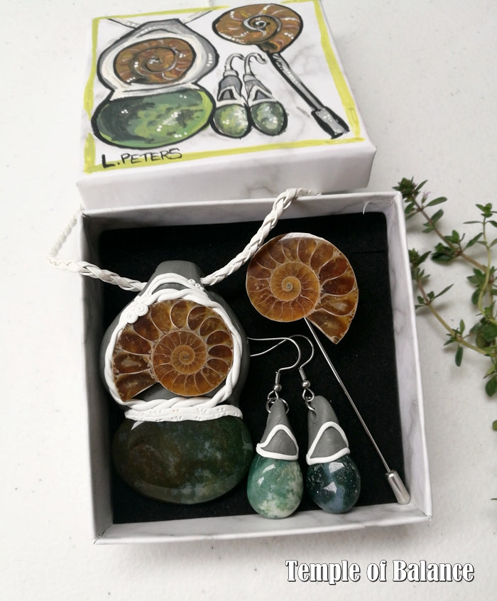 Moss Agate Box Set - Pendant, earrings, pin