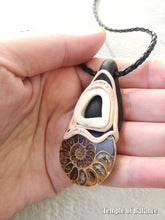 Load image into Gallery viewer, Pendant - Ammonite with porcelain
